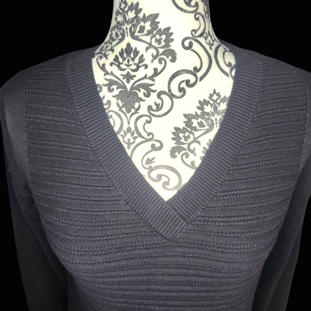 HILARY RADLEY Two-Fer Layered Sweater - Small - Picture 5 of 7